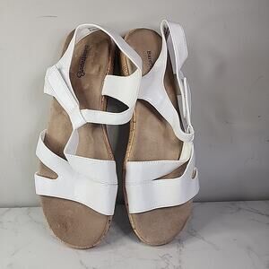 Womens Baretraps Paddy white Sandals Size 11 M